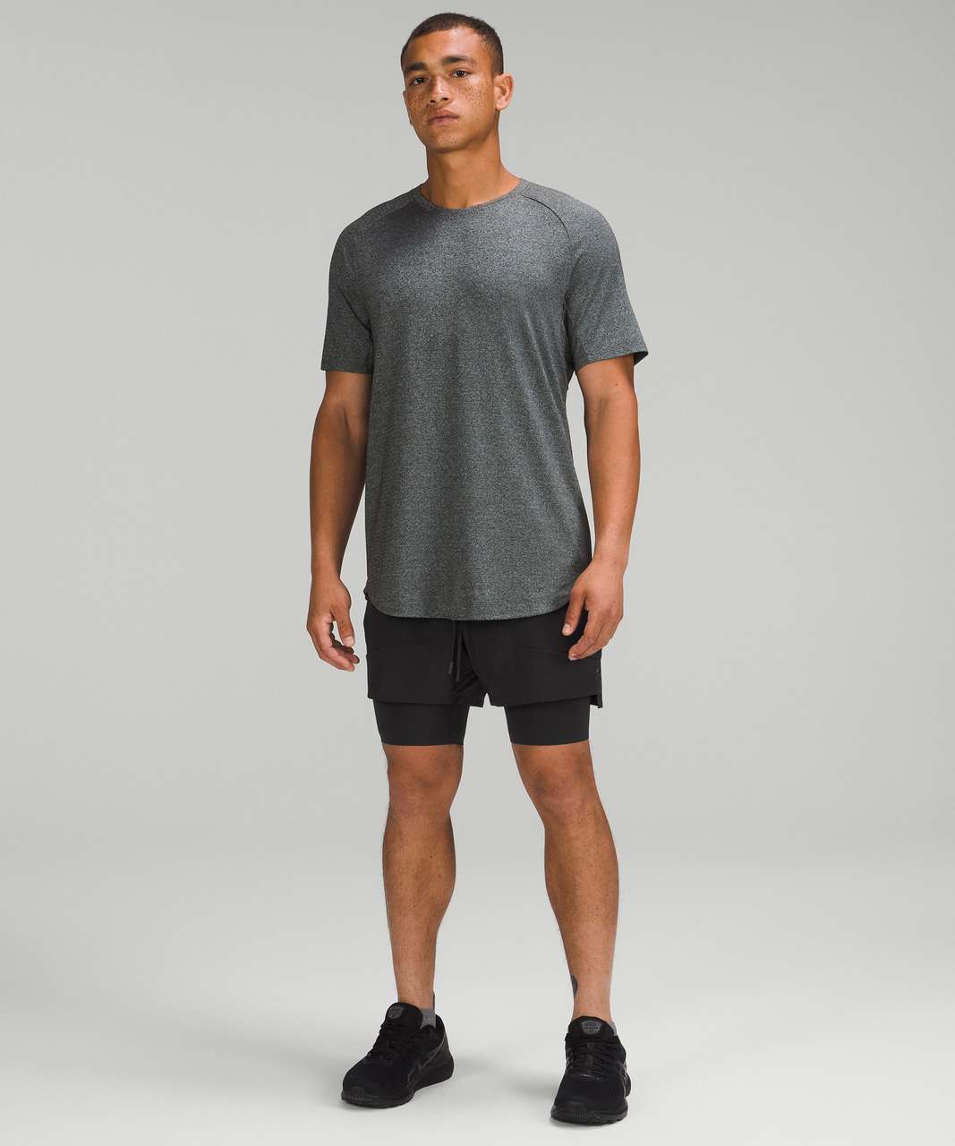 Lululemon License to Train Linerless Short 5" - Black