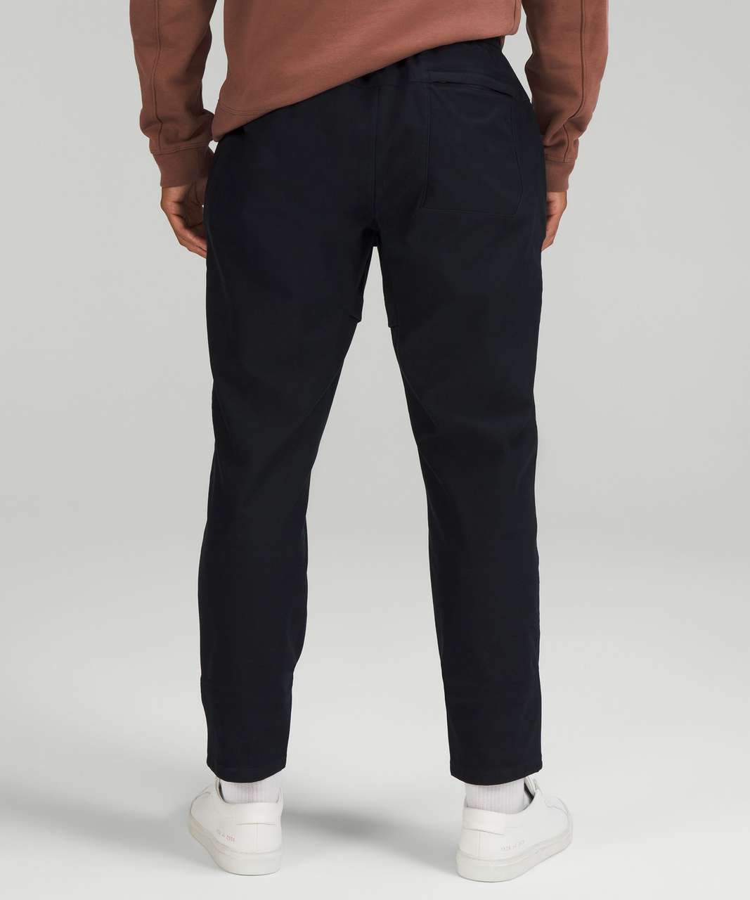 Lightweight Twill Classic-Fit Pant