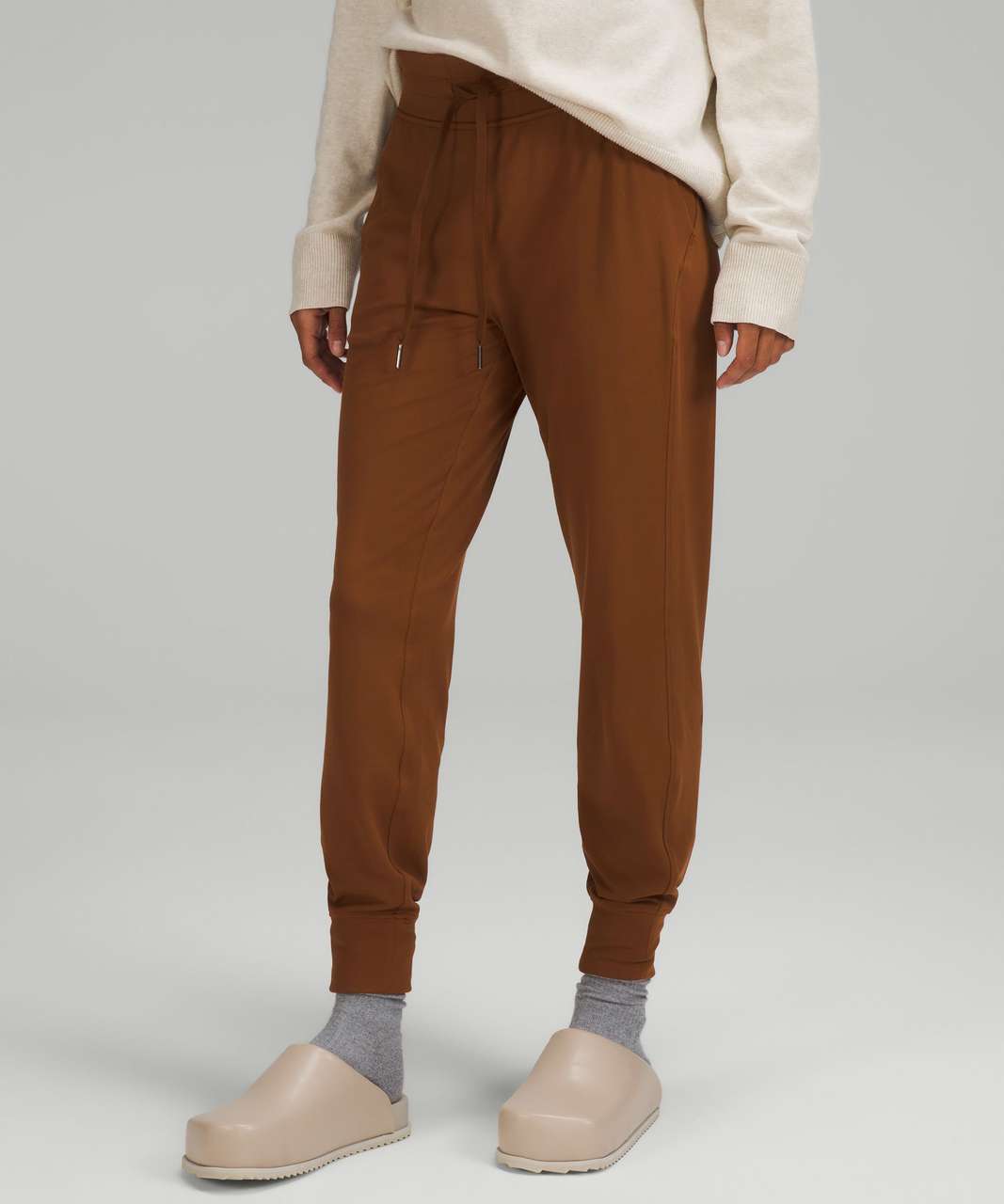 NWT Lululemon Align jogger Color:RTDB Roasted Brown size 6