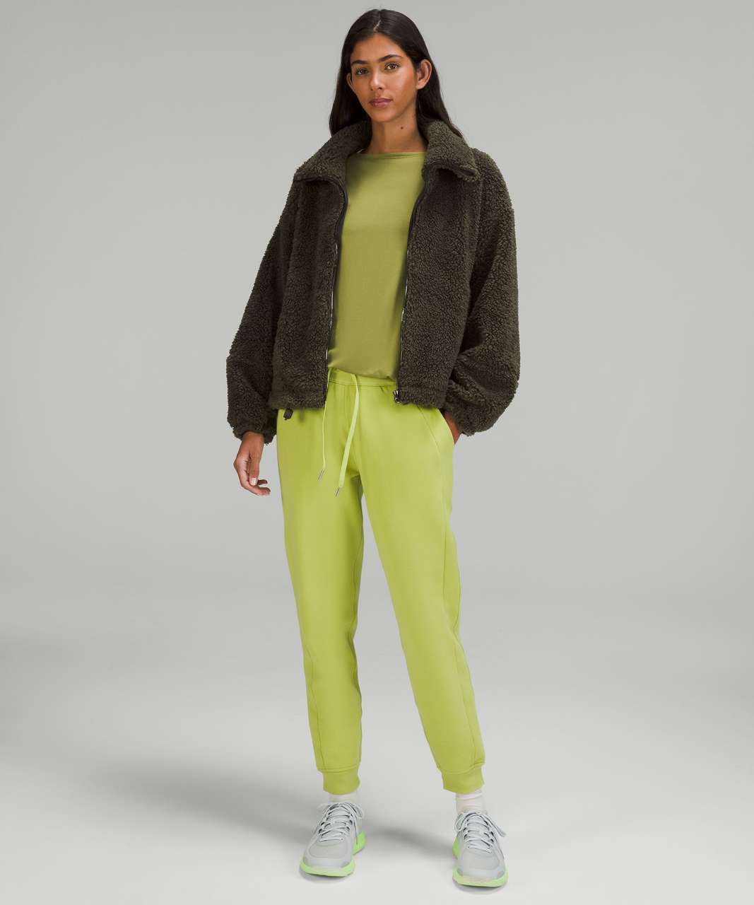 Lululemon Scuba High-Rise Jogger - Wasabi - lulu fanatics