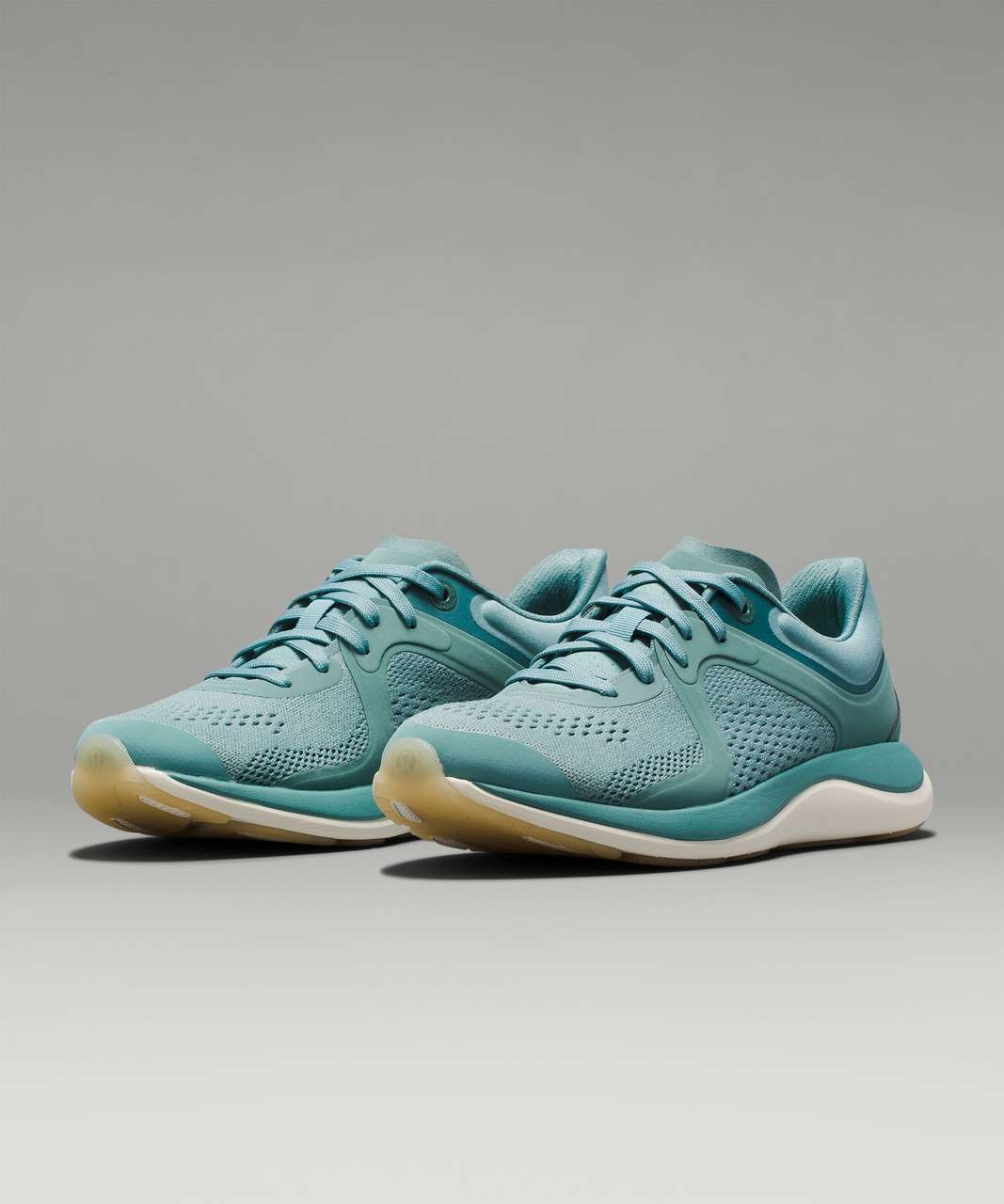 Lululemon Chargefeel Low Womens Workout Shoe - Tidewater Teal / Lemon Sorbet / Contour