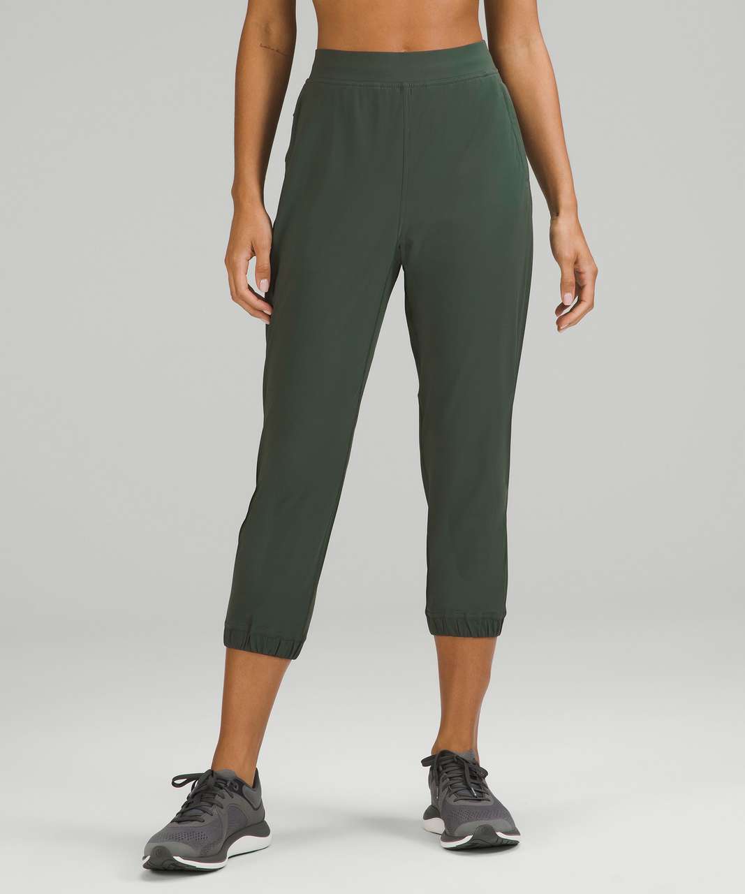 NWT Lululemon Adapted State HR Jogger Crop 23~SIZE:4,6~graphite