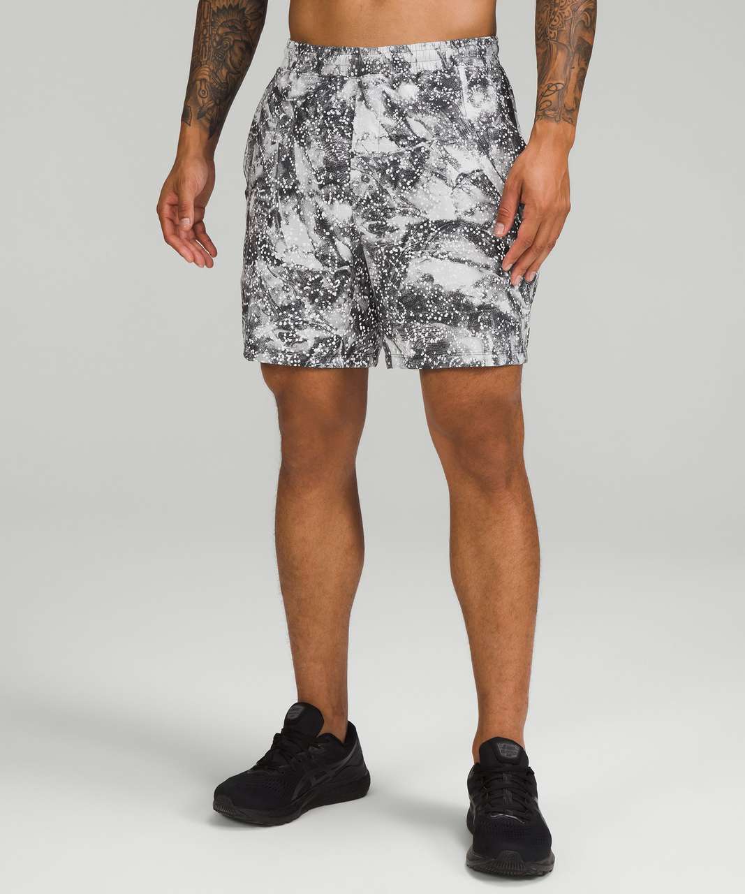 Lululemon Pace Breaker Short - Cool Grey – Jivamukti Shop