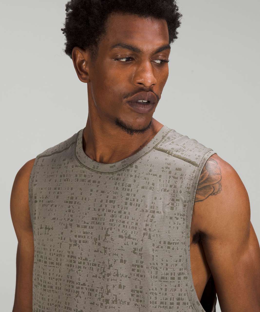 Lululemon Metal Vent Tech Sleeveless Shirt 2.0 - Cube Calibrate Gull Grey / Carob Brown