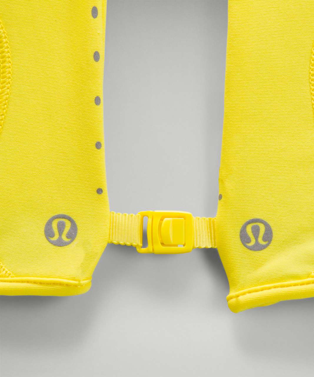 Lululemon Run for It All Gloves - Sonic Yellow