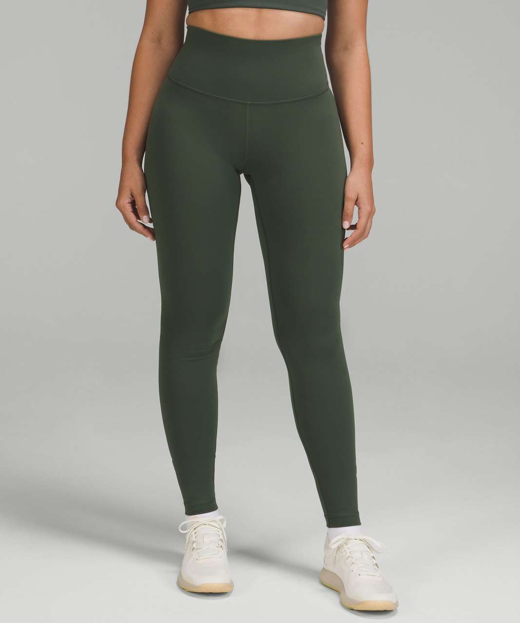 lululemon - Lululemon 28” Wunder Train Contour Fit Size 6 Sage