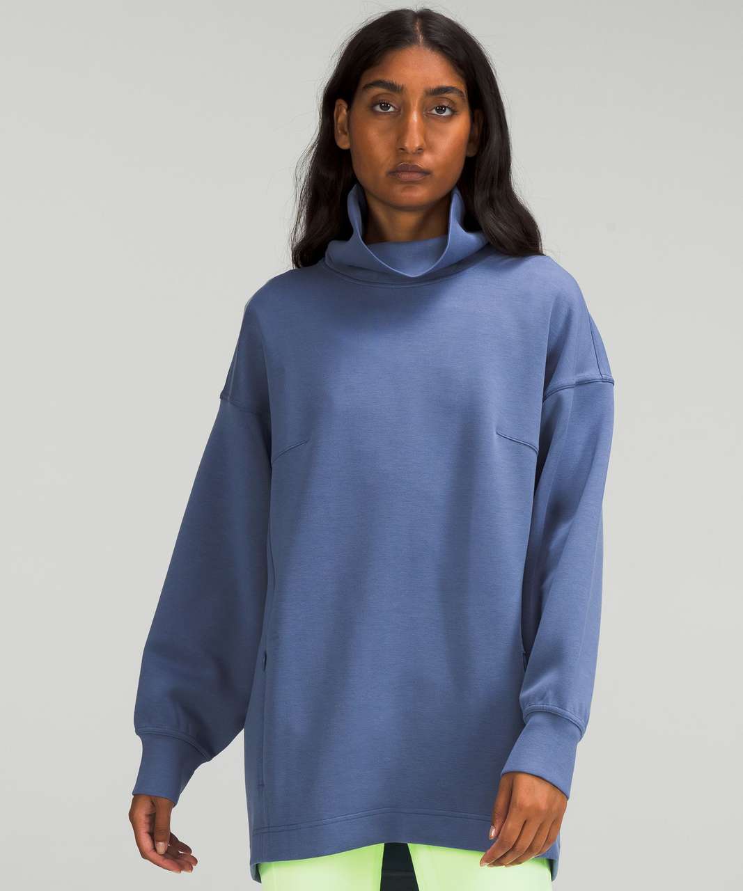 Turtleneck hot sale tunic sweatshirt