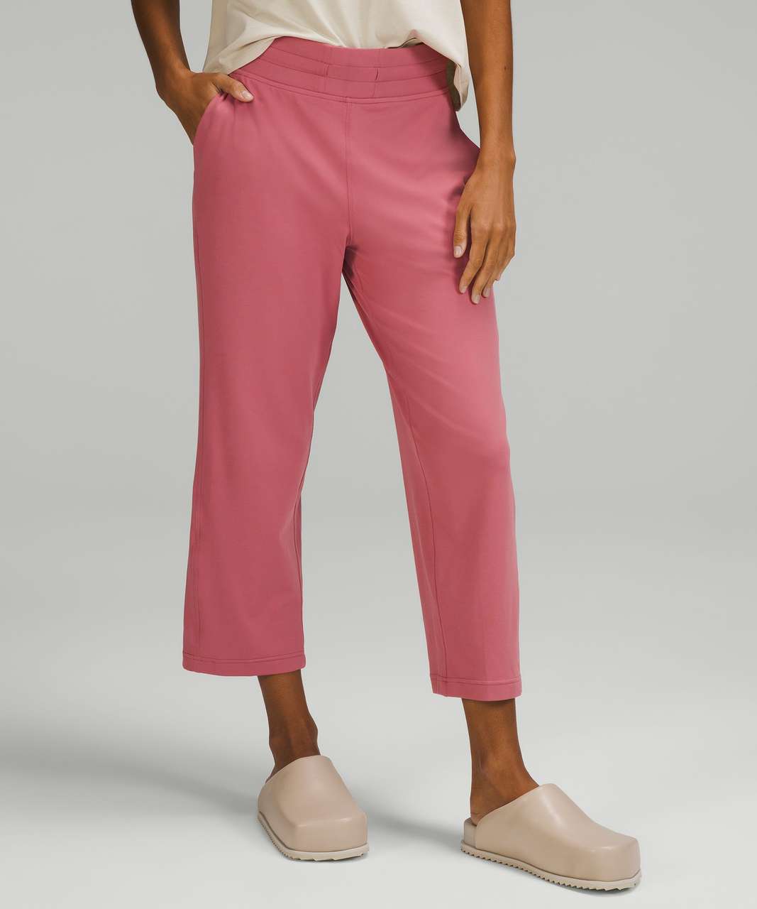 Lululemon Ready to Rulu Straight-Leg High-Rise Crop 24" - Brier Rose