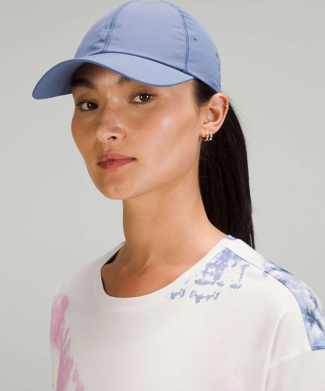 https://storage.googleapis.com/lulu-fanatics/product/78869/1280/lululemon-baller-hat-soft-water-drop-047824-419377.jpg