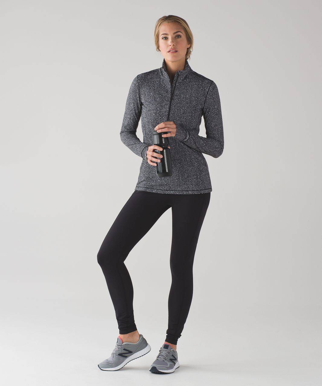 Lululemon Outrun 1/2 Zip - Running Luon Ripple Jacquard Black White