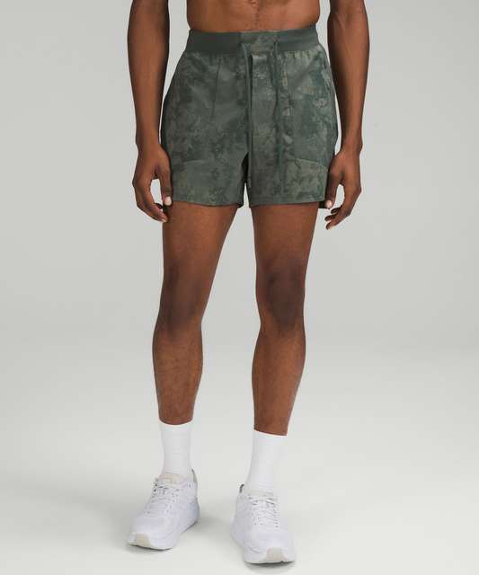 Lululemon T.H.E. Short 7 *Linerless - Smoked Spruce - lulu fanatics