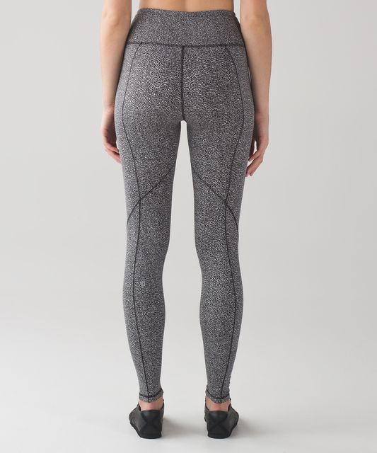 Lululemon Run to Reset Tight size 4