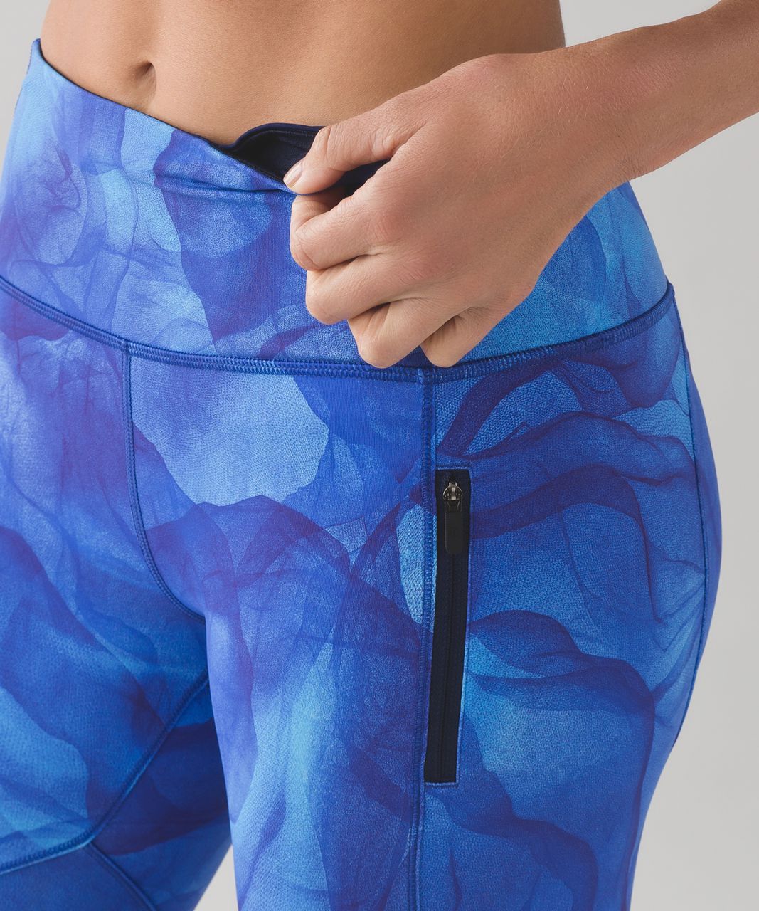 Lululemon Run It Out Tight - Midnight Tulle Multi