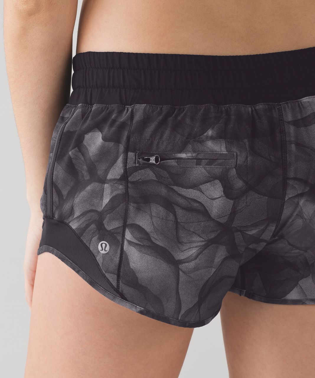 Lululemon Hotty Hot Short *High-Rise 2.5 - Heather Lux Multi Black /  Heathered Black - lulu fanatics