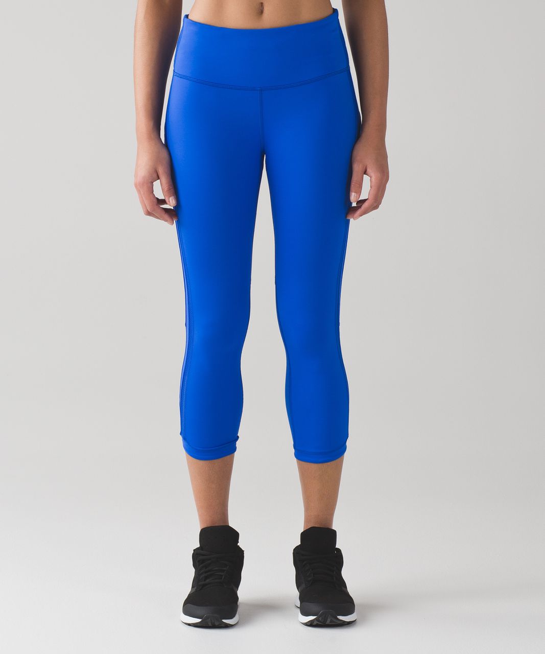 Lululemon Hit It 21' Crop - Cerulean Blue