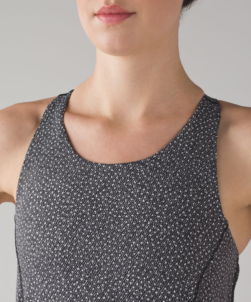 Lululemon Hit It Tank - Frozen Fizz White Black / Black - lulu fanatics