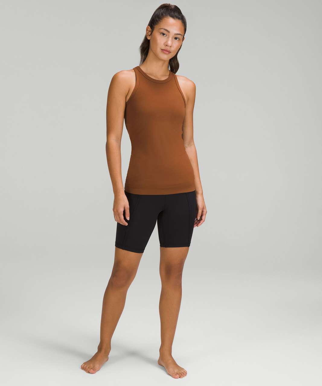 Fit pic/sizing advice Align Waist-length racerback tank in Carob