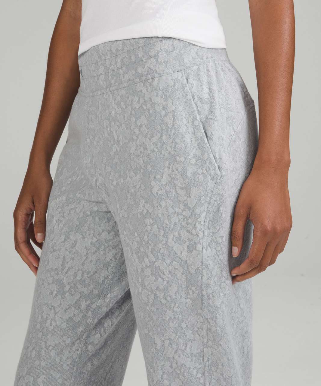 Ready to Rulu Jogger Crop, Speckle Spritz Jacquard Rhino Grey Silver Drop  Starlight