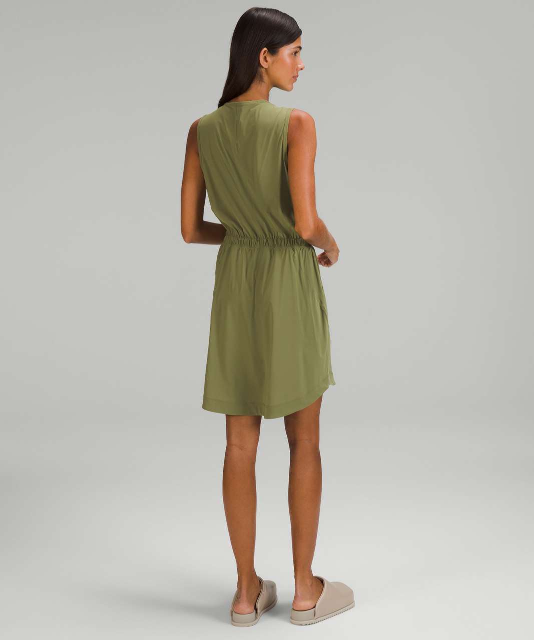 Lululemon Lightweight High-Neck Dress - Bronze Green