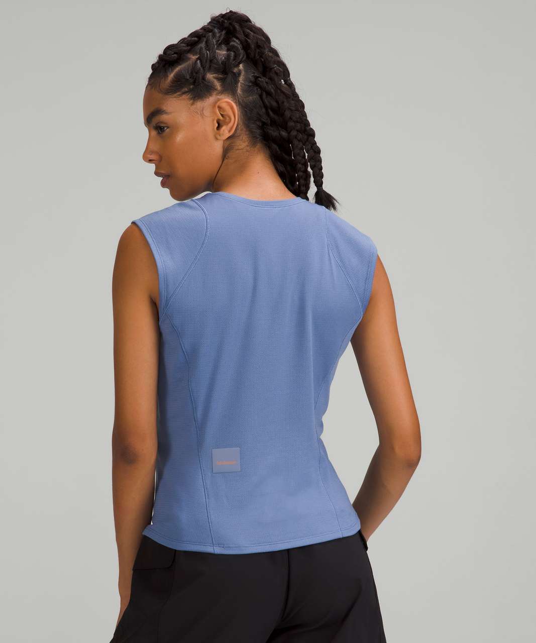 LULULEMON Minimalist Tank Top 6 Pipe Dream Blue/Mini Tidal Trip