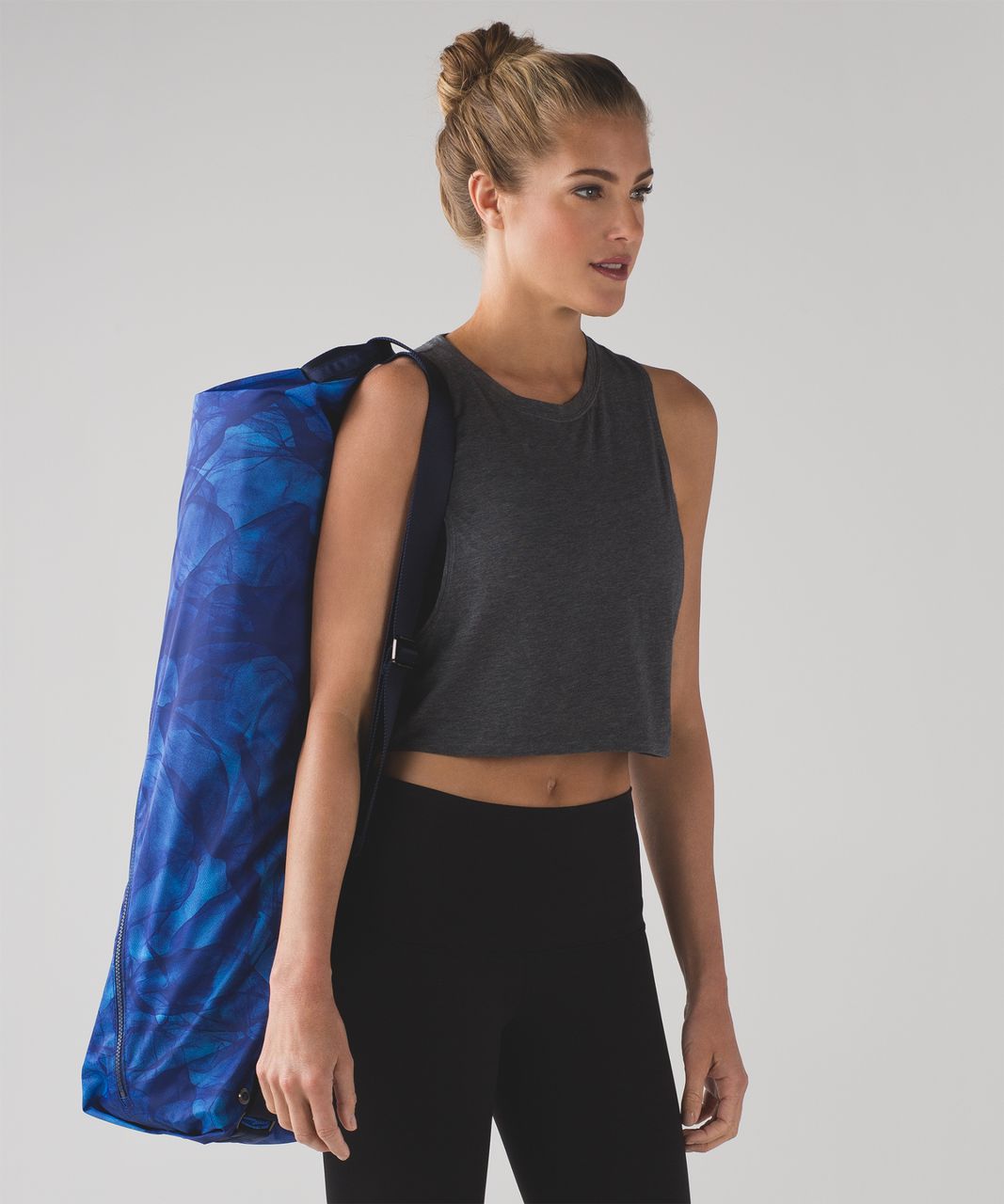 Lululemon The Yoga Bag - Midnight Tulle Multi