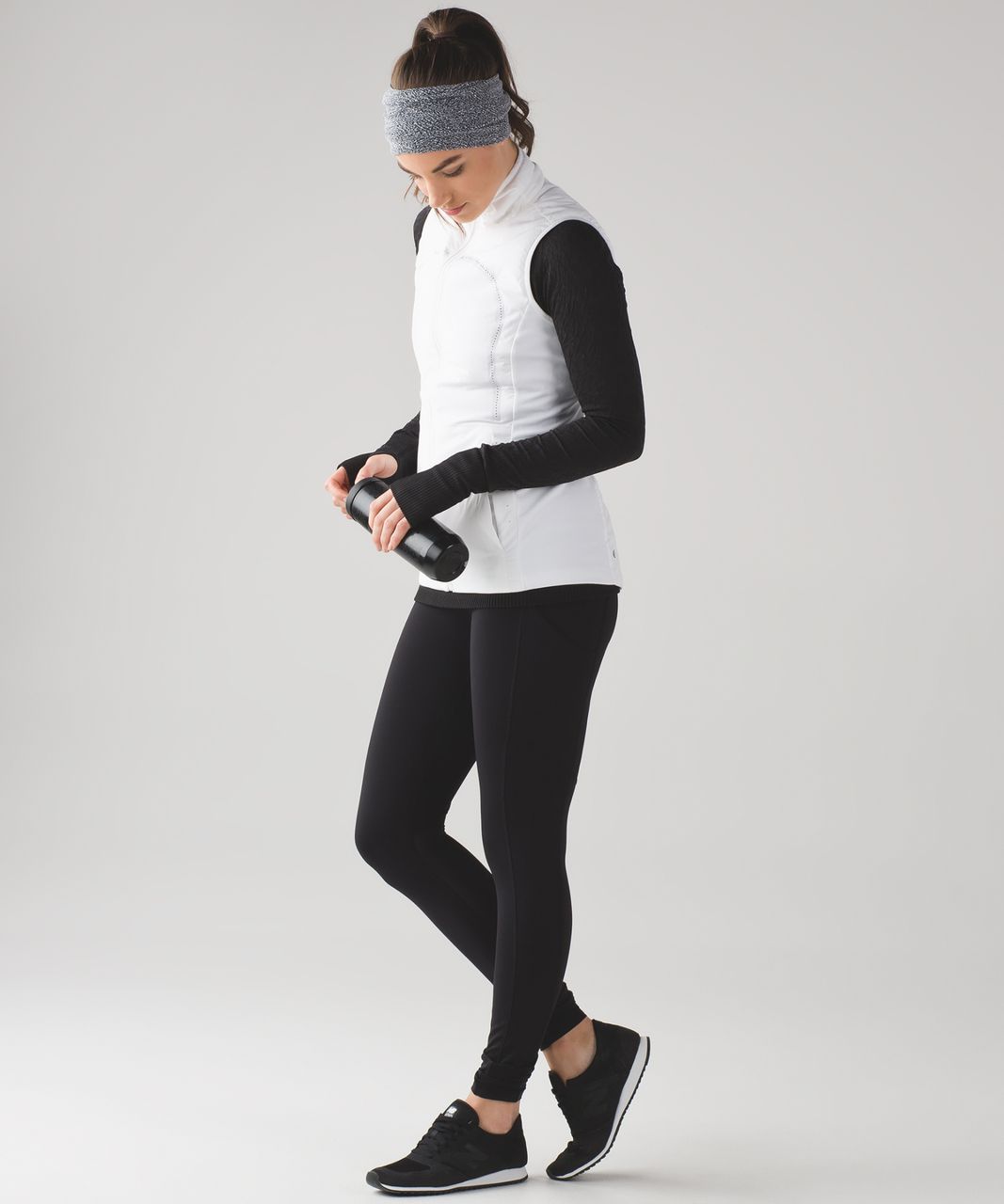 Lululemon Top Knot Toque - Running Luon Ripple Jacquard Black White