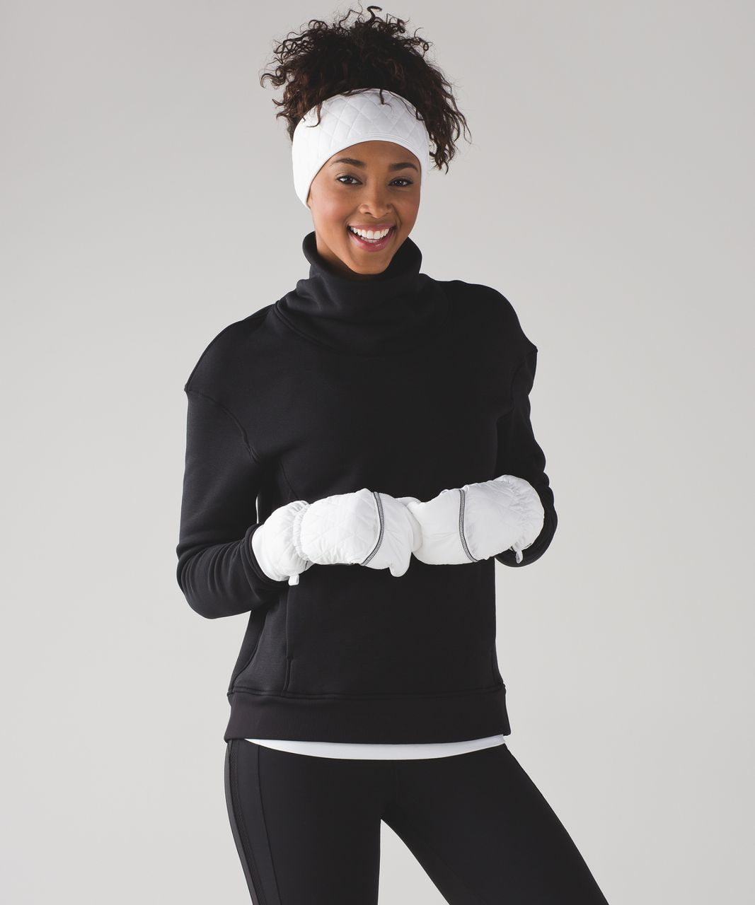 Lululemon No Shivers Mittens - White