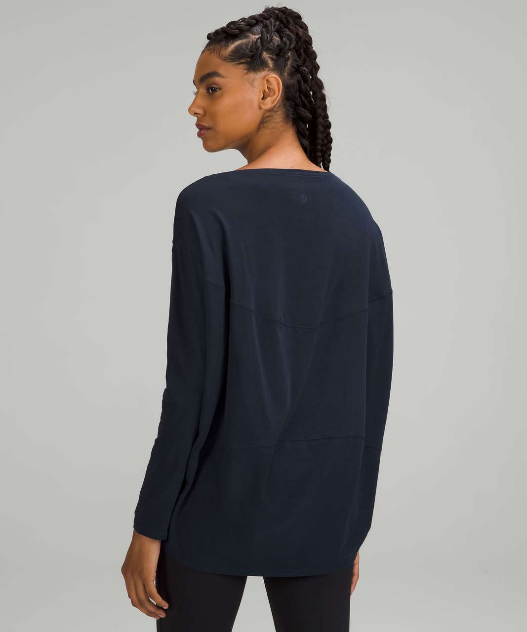 Lululemon Back in Action Long Sleeve Shirt - True Navy