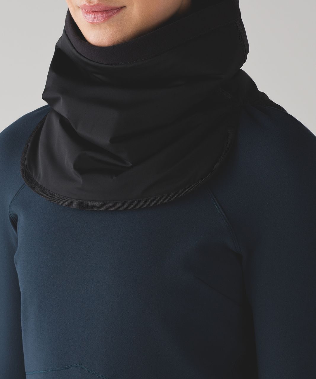 Lululemon No Shivers Neck Warmer - Black