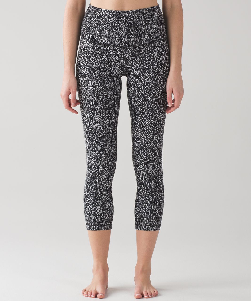 Lululemon Wunder Under Crop High-Rise 21 *Flocked Everlux - Plumful - lulu  fanatics