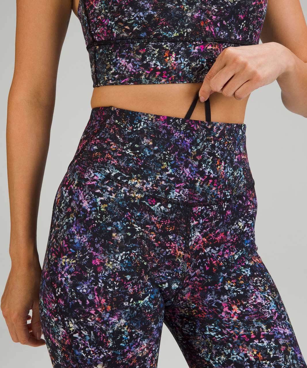 Lululemon Base Pace High-Rise Short 8" - Floral Spray Multi