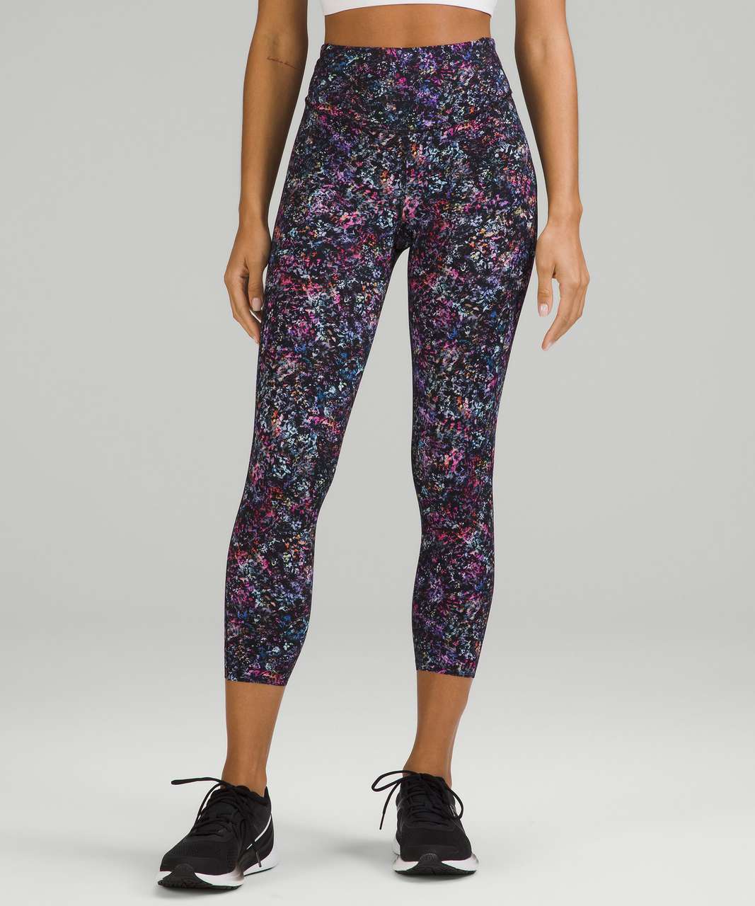 Buy the Lululemon Floral Electric Daisy Print High Rise Athletic Leggings  Multicolor / Womens 18