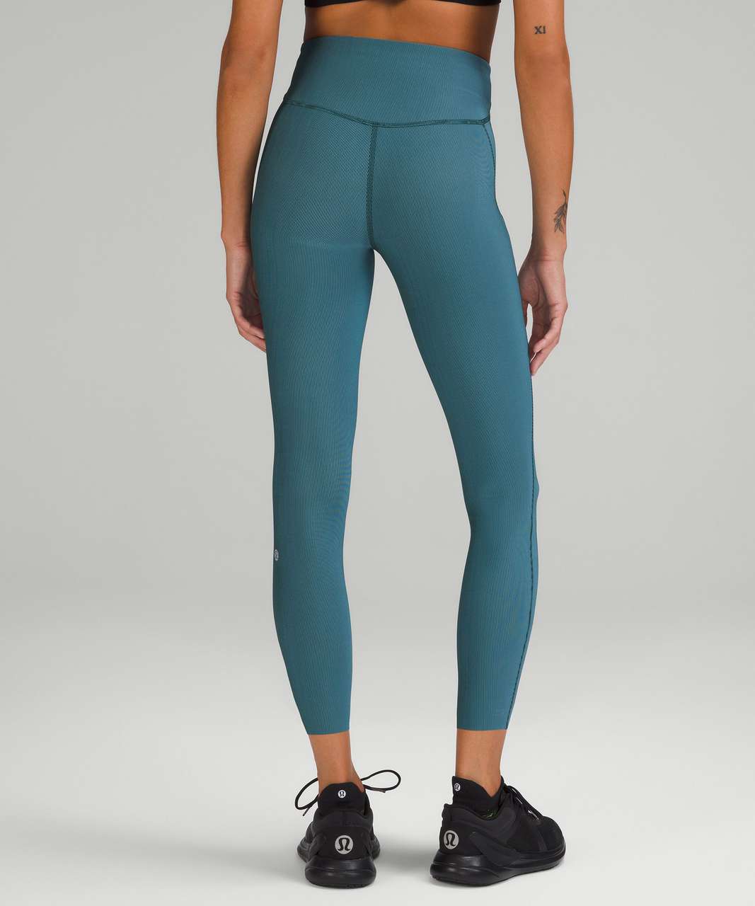 NWT lululemon Base Pace HR Tight 25*Ribbed-Size2 Black