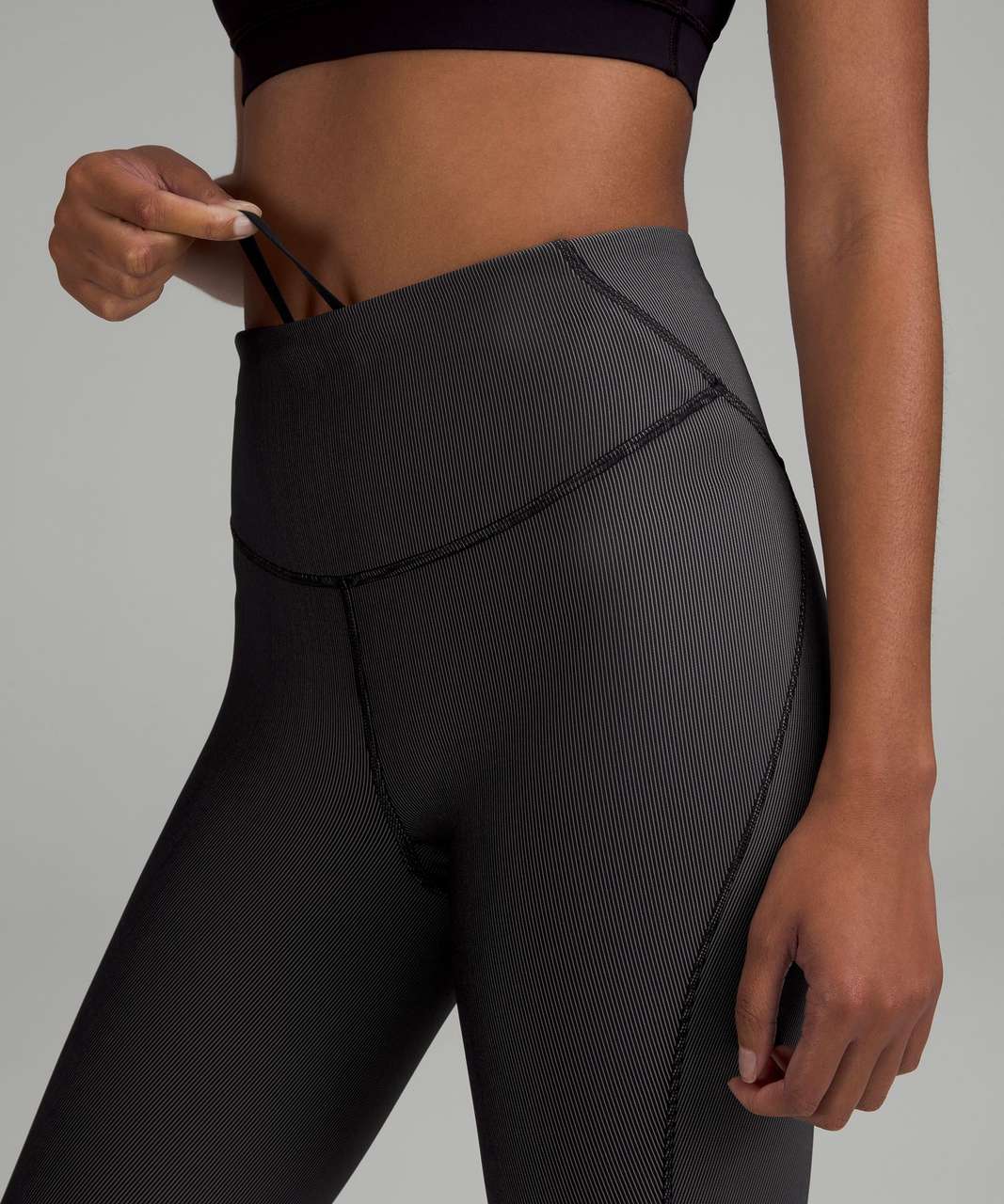 LULULEMON Full Length Leggings 6 **flaw** - AbuMaizar Dental Roots