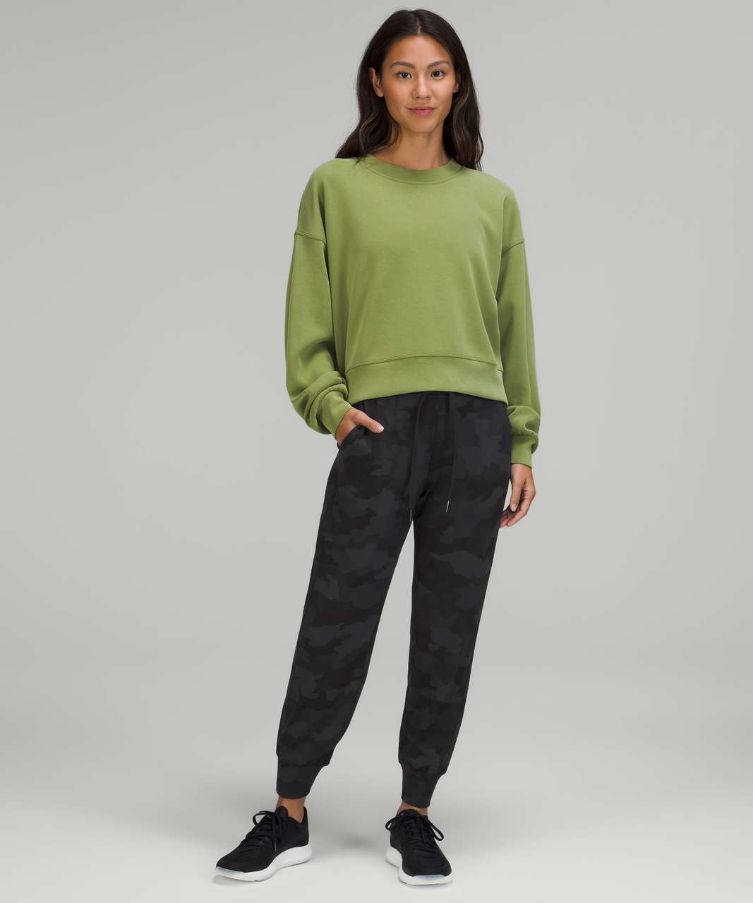 Lululemon Ready to Rulu Jogger 7/8 - Dew Green - lulu fanatics