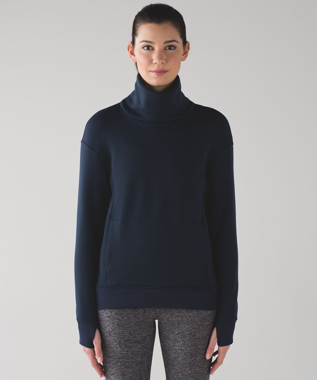 Lululemon Kick The Cold Funnel Neck - Inkwell