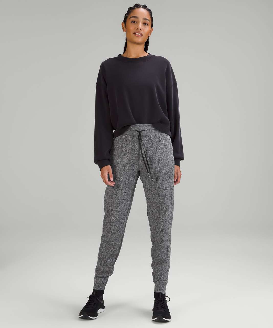 Lululemon Engineered Warmth Relaxed Fit Jogger - Black / White