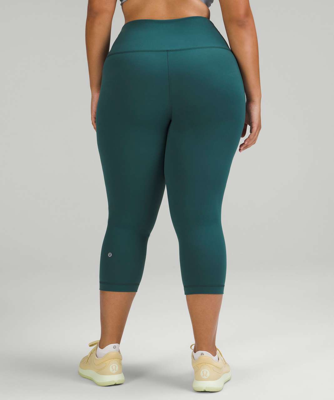 Lululemon Wunder Train High-Rise Crop 23 - Army Green - lulu fanatics