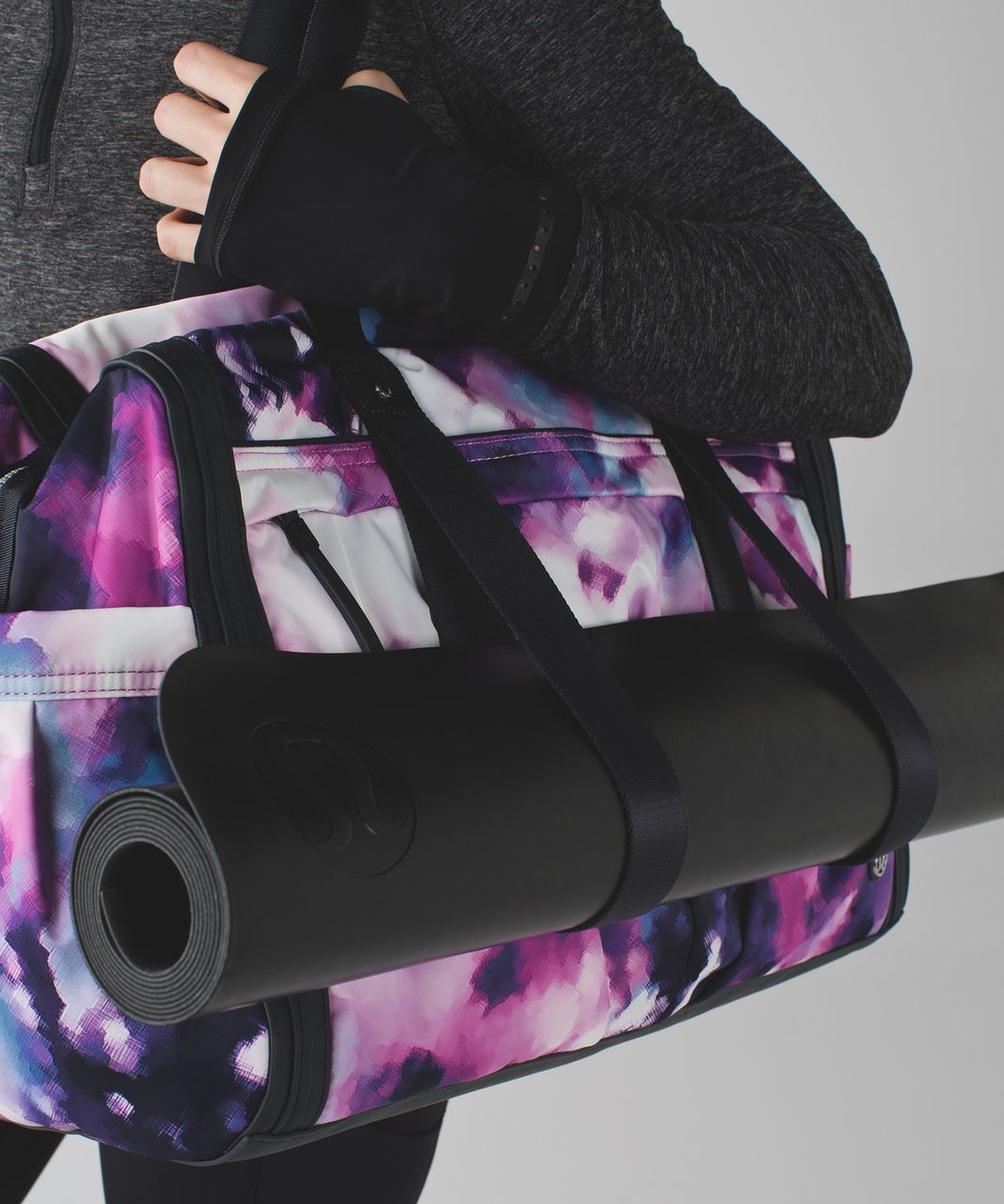 Lululemon Urban Warrior Duffel - Blooming Pixie Multi / Deep Coal