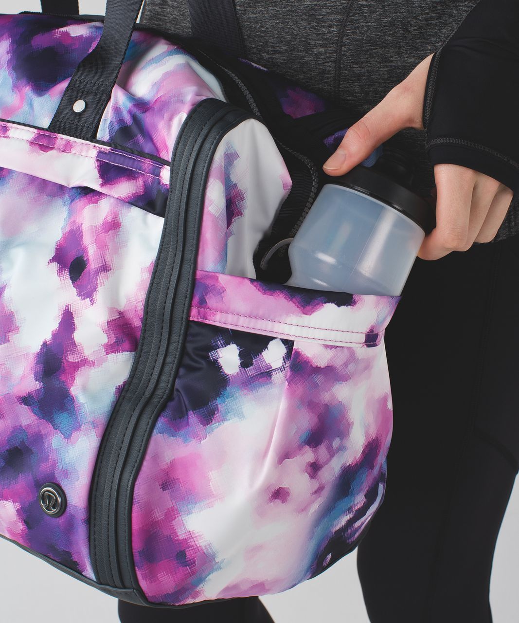 Lululemon Urban Warrior Duffel - Blooming Pixie Multi / Deep Coal