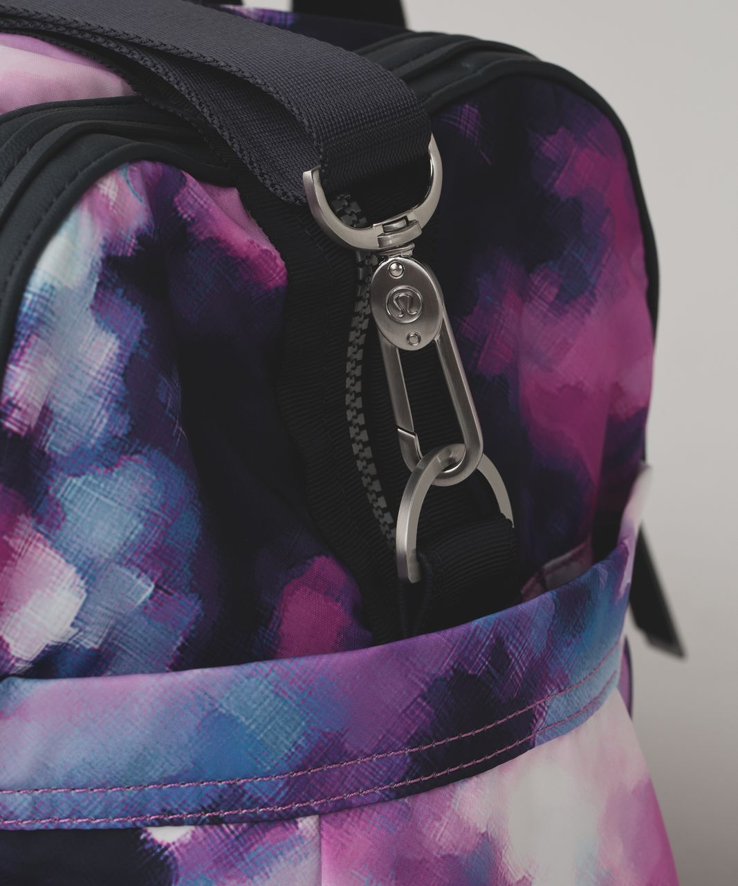 Lululemon Urban Warrior Duffel - Blooming Pixie Multi / Deep Coal