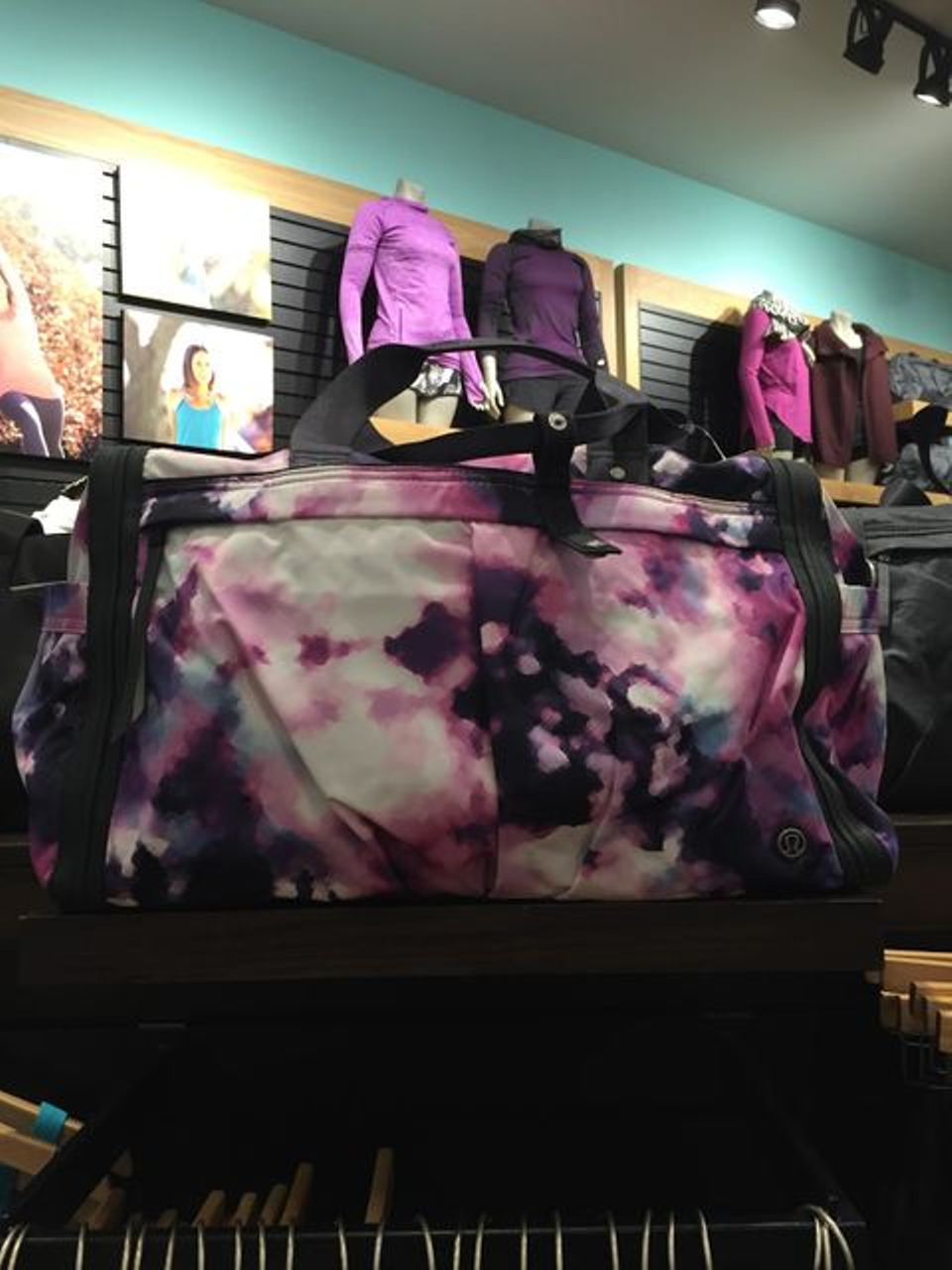 Lululemon Urban Warrior Duffel - Blooming Pixie Multi / Deep Coal