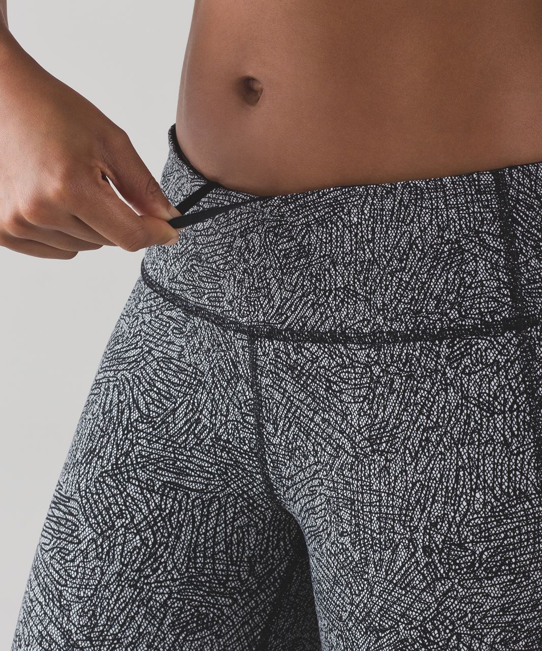 Lululemon Pace Rival Crop (19") - Line Up White Black / Black