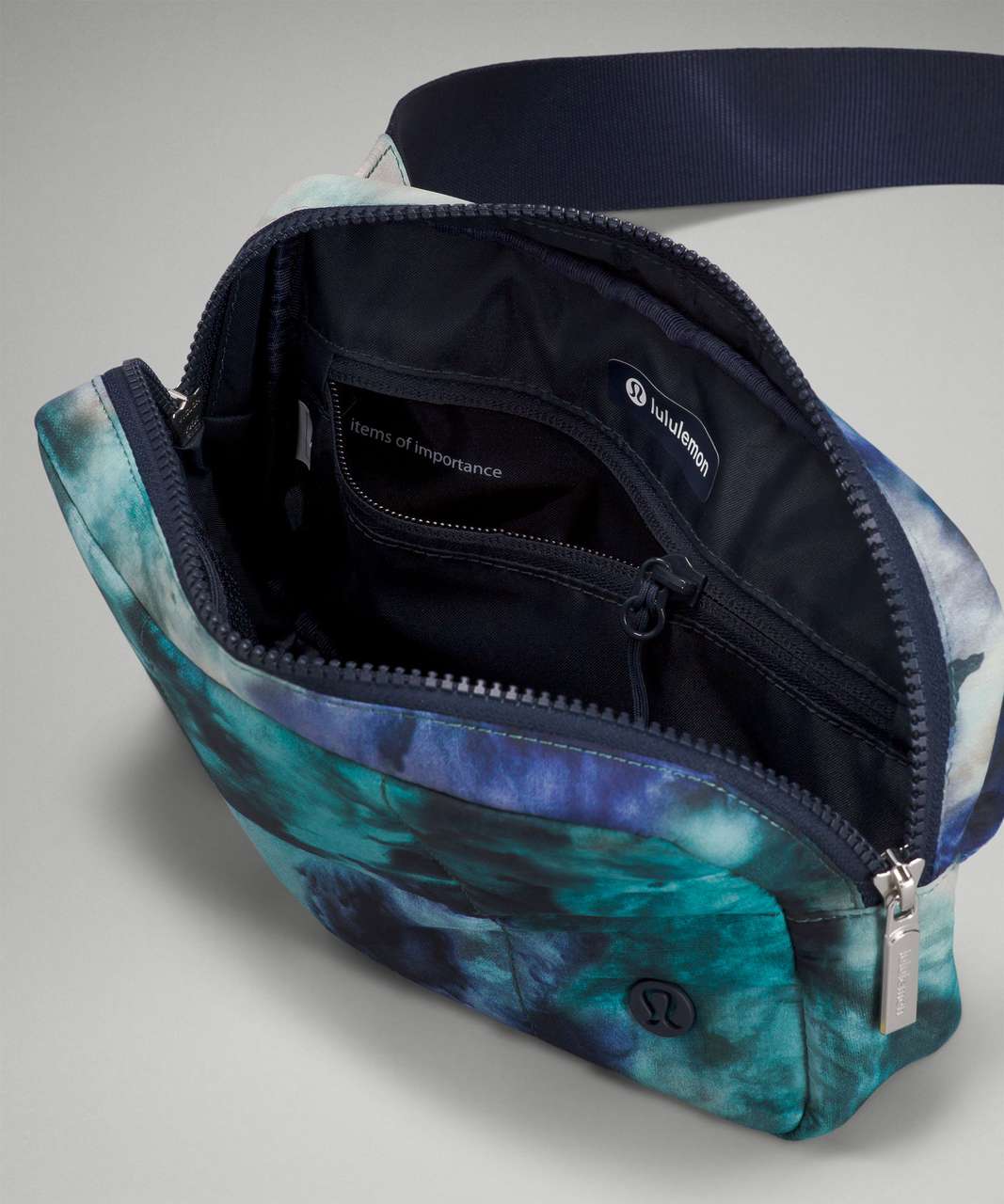 Lululemon Quilted Grid Belt Bag - Meteor Wash Print Multi