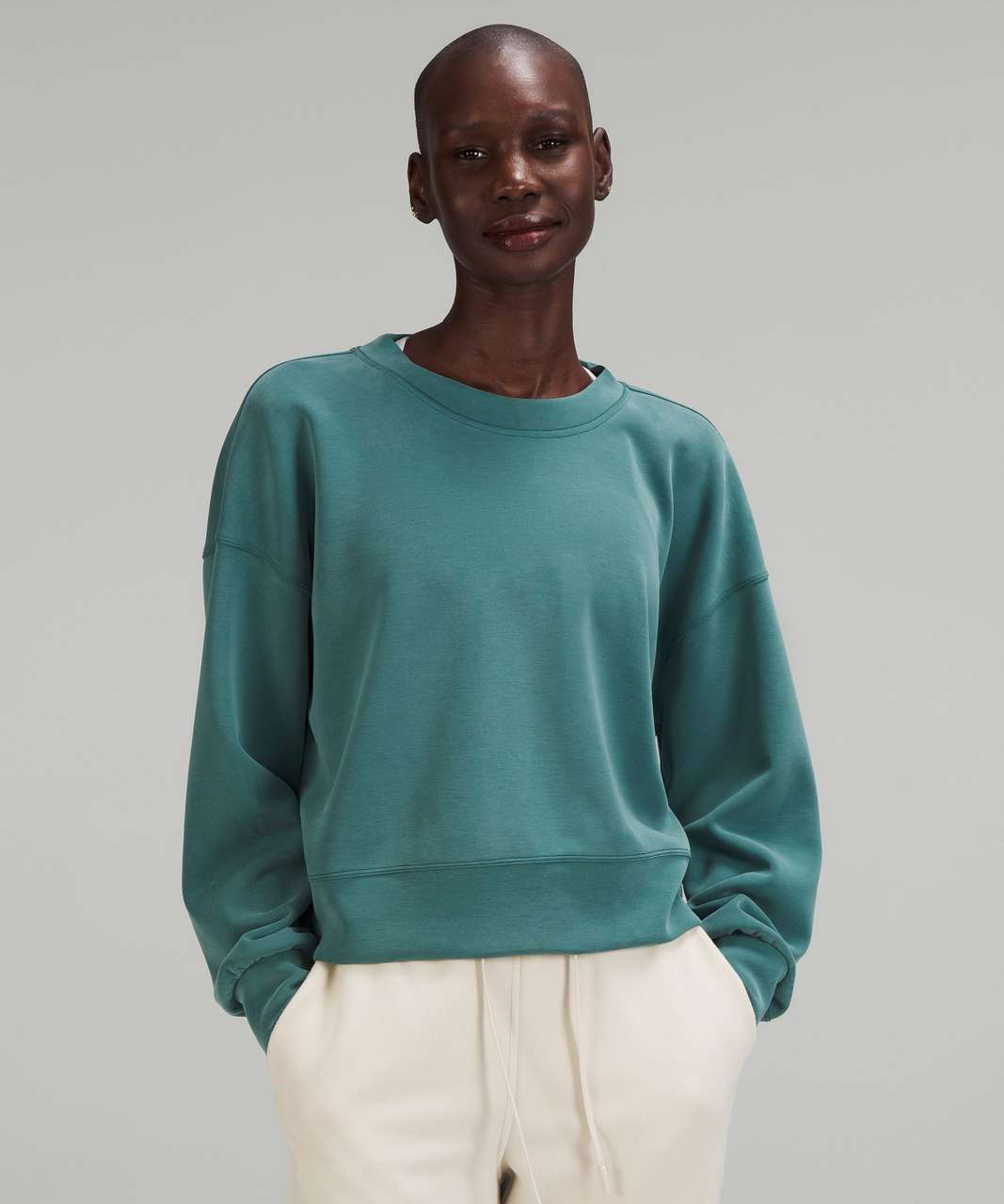 Lululemon Perfectly Oversized Cropped Crew *Softstreme - Green Jasper - lulu  fanatics