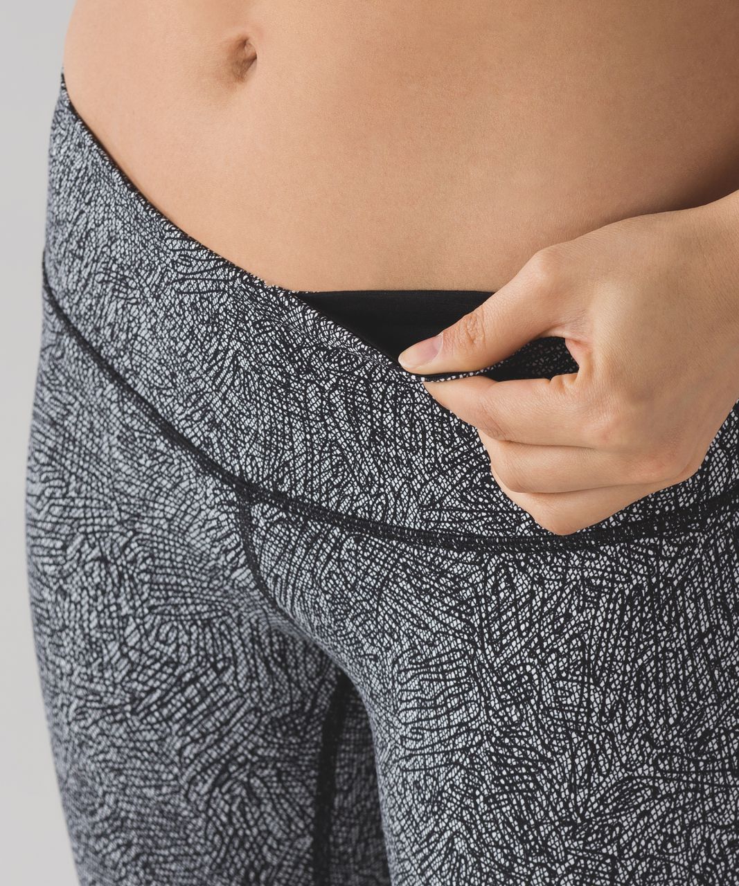 Lululemon Wunder Under Pant *Laser-Cut (Roll Down) - Inkwell - lulu  fanatics