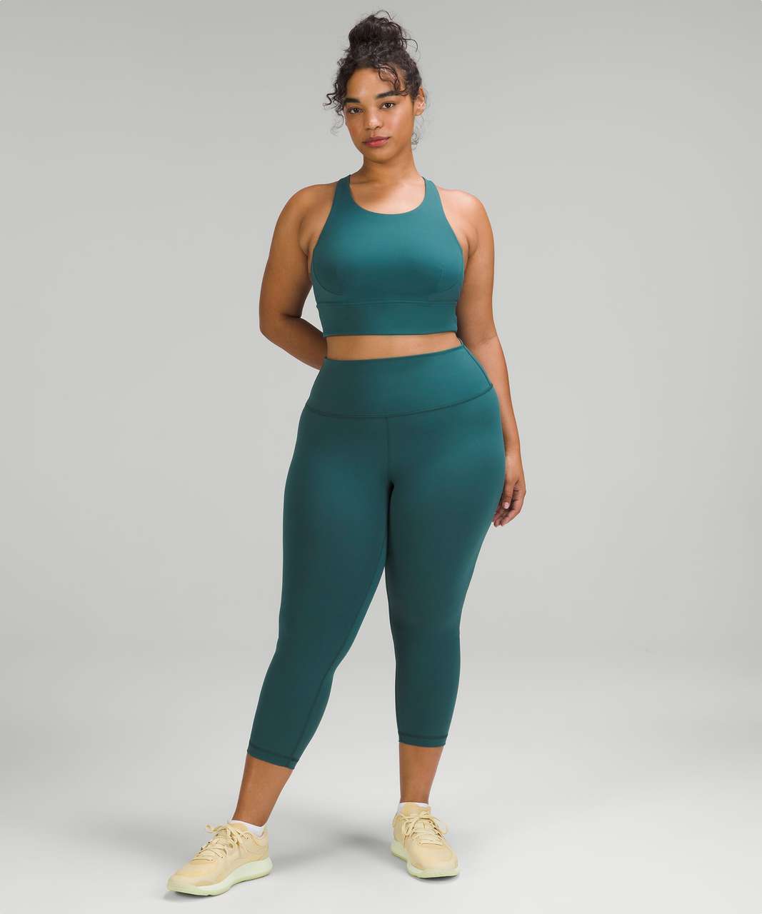 Lululemon Wunder Train HR Crop 23 Size 12 - Green