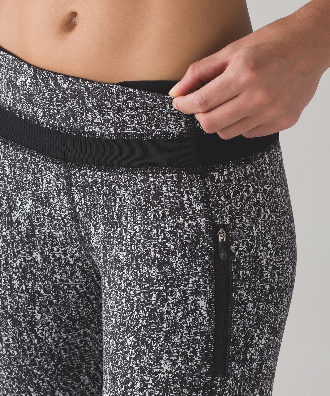 Lululemon Inspire Tight II - Power Luxtreme Suited Jacquard Black White / Black