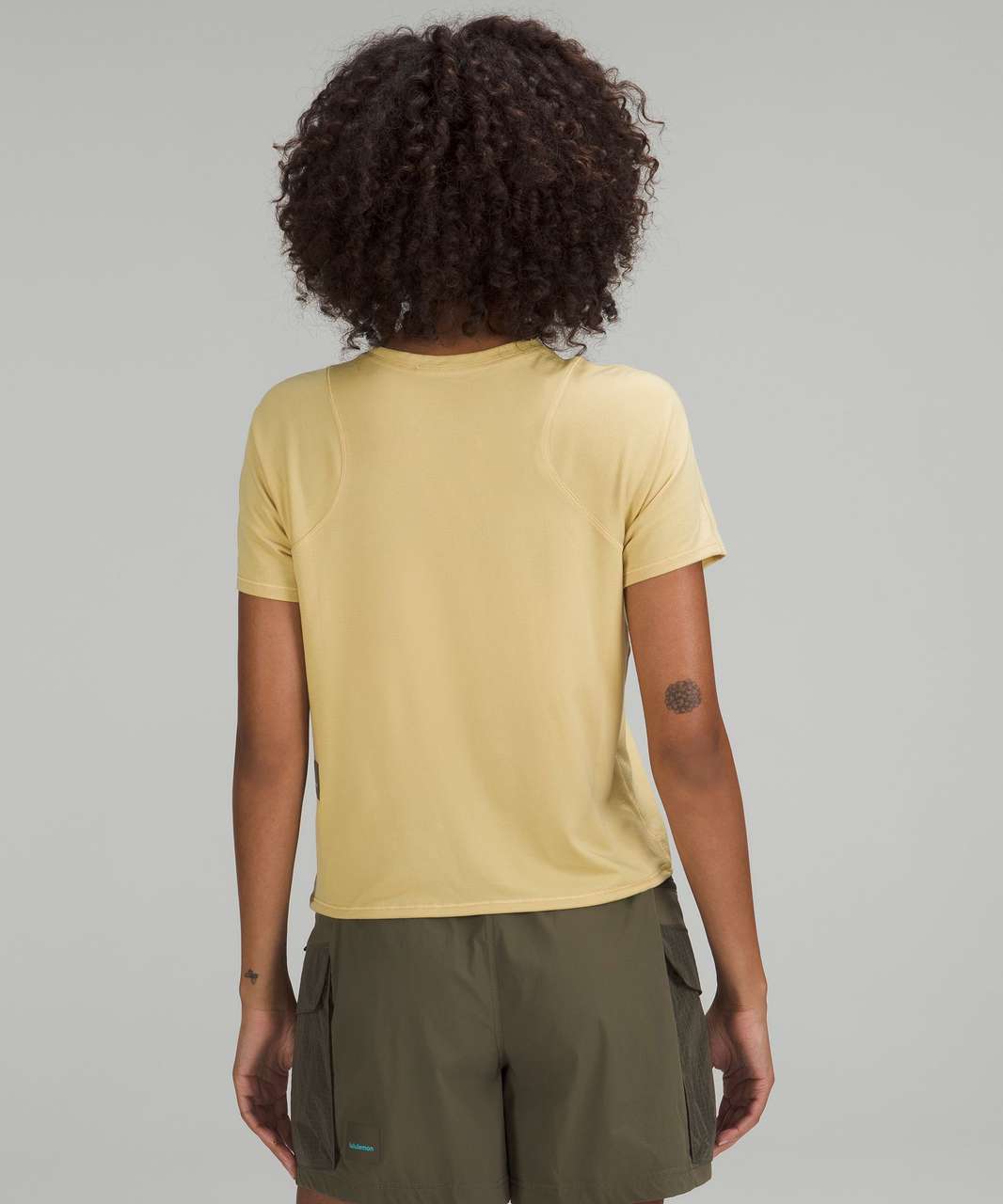 Lululemon Lightweight Cinched Hem Hiking T-Shirt - Golden Sand