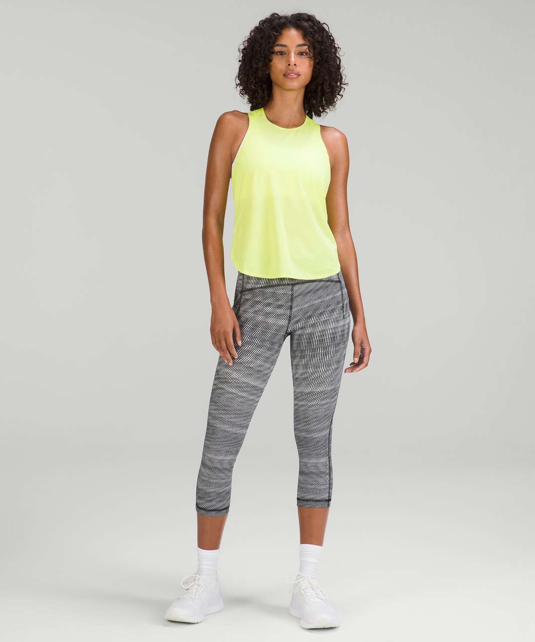 Lululemon Run On Crop (21) - Black - lulu fanatics